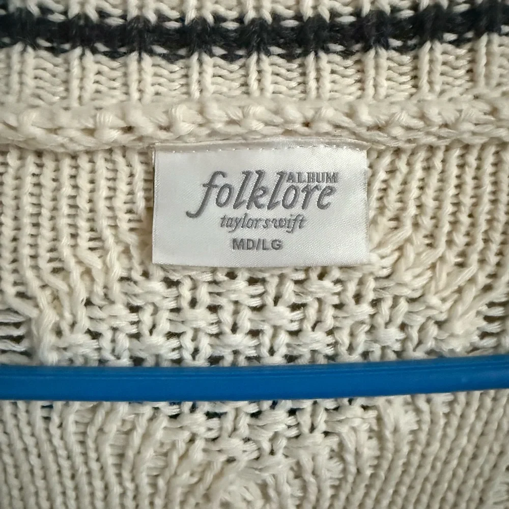 Folklore Cardigan - Picture 4 of 5
